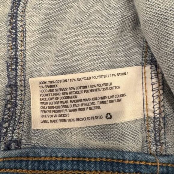 Cat & Jack hooded jean jacket size 6 - Picture 3 of 5